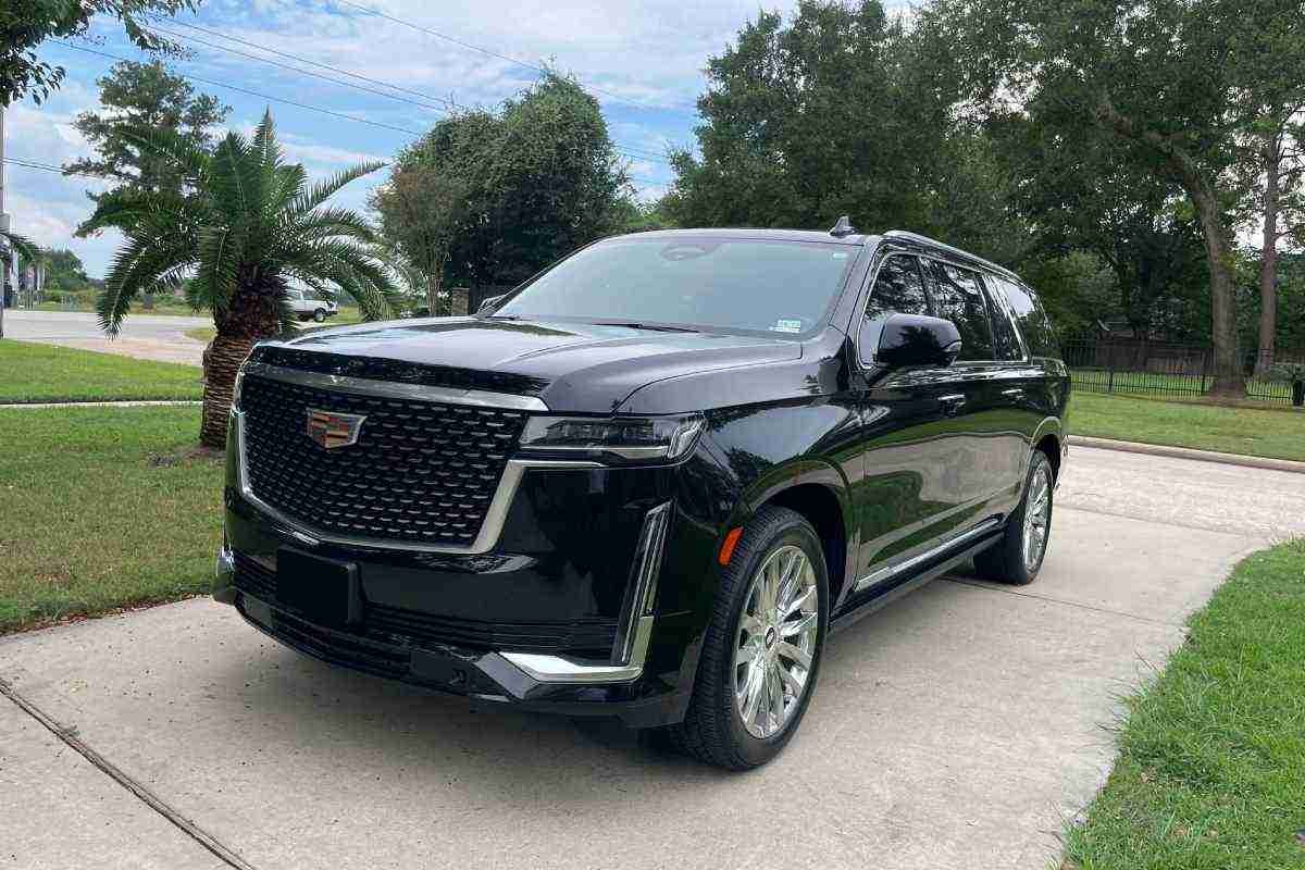 Hourly Limo Service Washington DC Caddilac-Black-Car