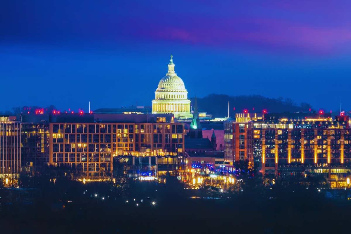 Washington DC Night Tours | Evening Tour Booking