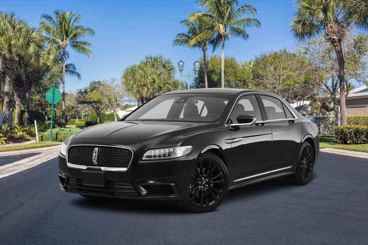 Lincoln-Executive Town Car Service