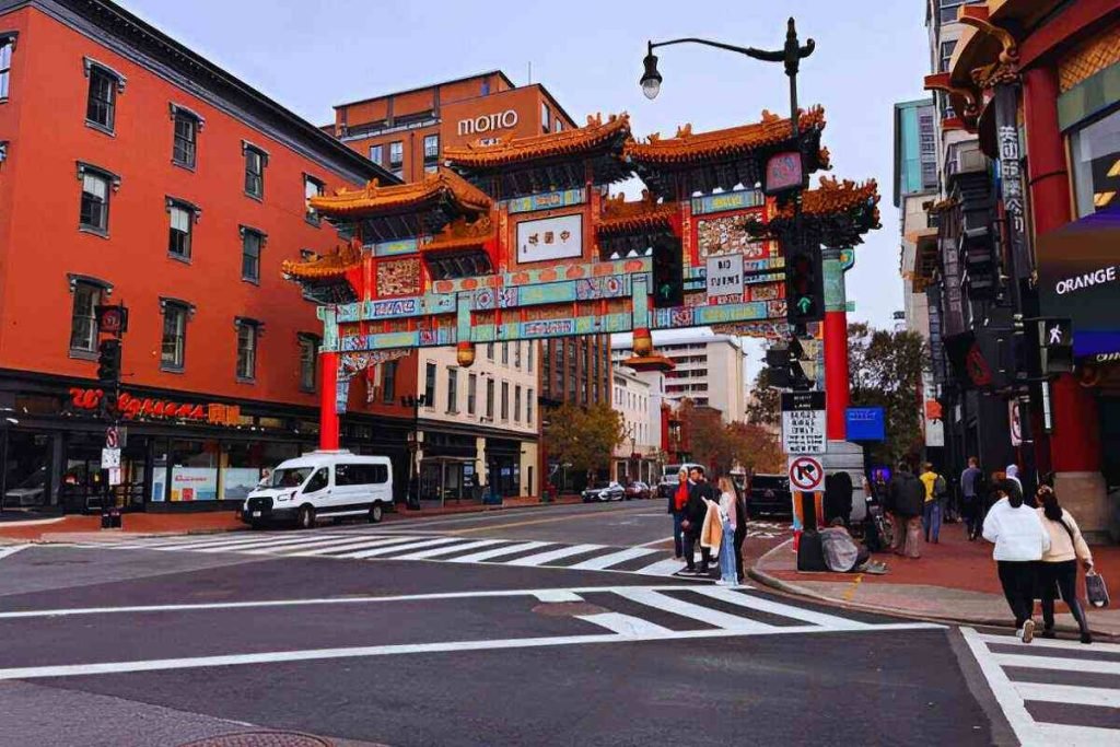 Penn Quarter, Shuttle Service DC
