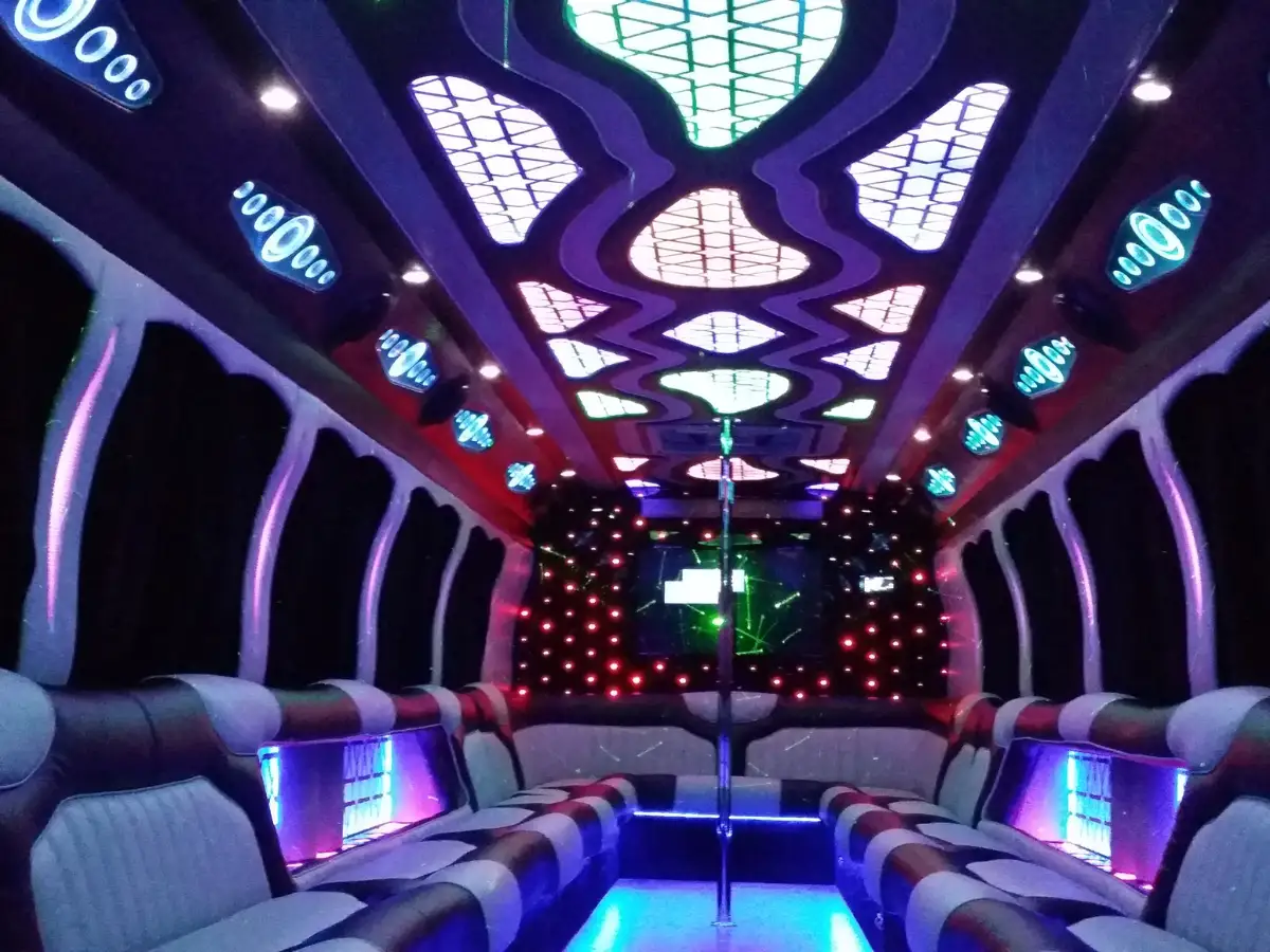 30 passenger party bus dc